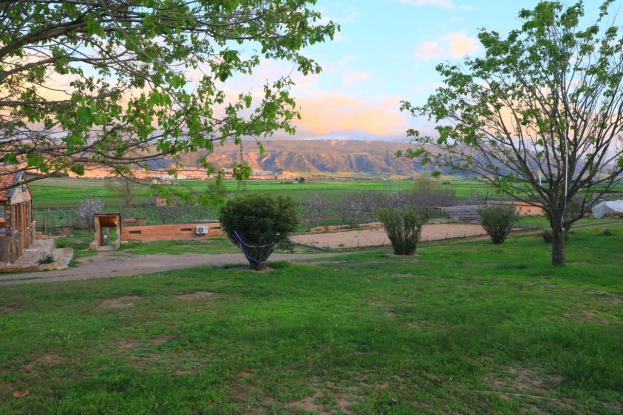 Ferme D'Hote La Vallee أزرو المظهر الخارجي الصورة